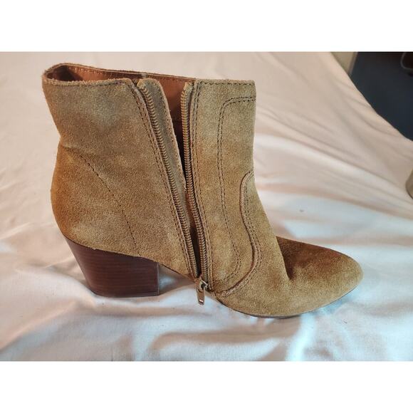 Chelsea & Violet Women’s Jane Suede Side Zip Ankle Boots Pointed Brown Size 6.5M - Picture 9 of 13